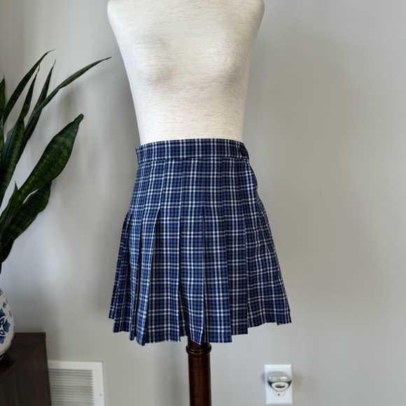 Aerie Boarding School Pleated Blue Plaid Mini Skirt - Picture 4 of 10